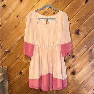 LC Lauren Conrad pink colorblock pleated long sleeve dress